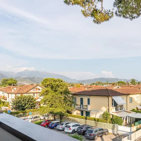 Casa Marina Di * Pietrasanta